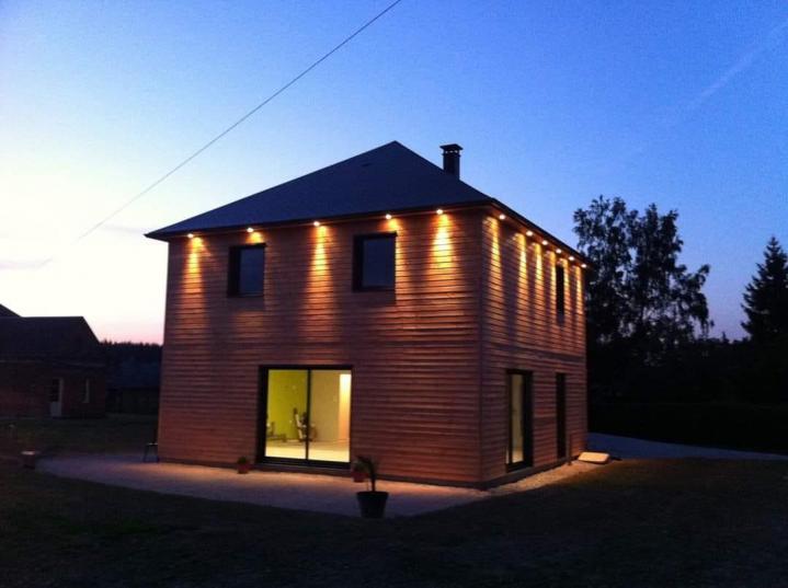 Pose d’éclairage décoratif L'Aigle