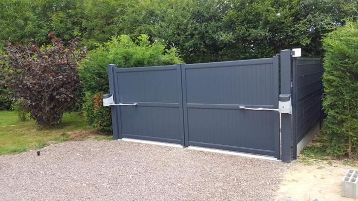 Pose de motorisation de portails